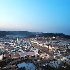 엘모멘토 오시리아 앤 호텔
